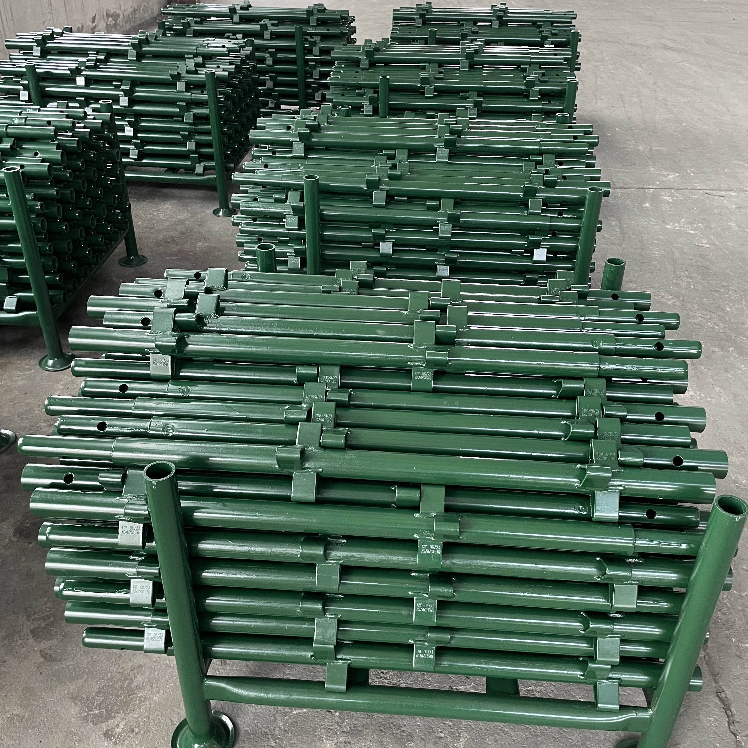 Ti&ecirc;u chuẩn gi&agrave;n gi&aacute;o kwikstage 