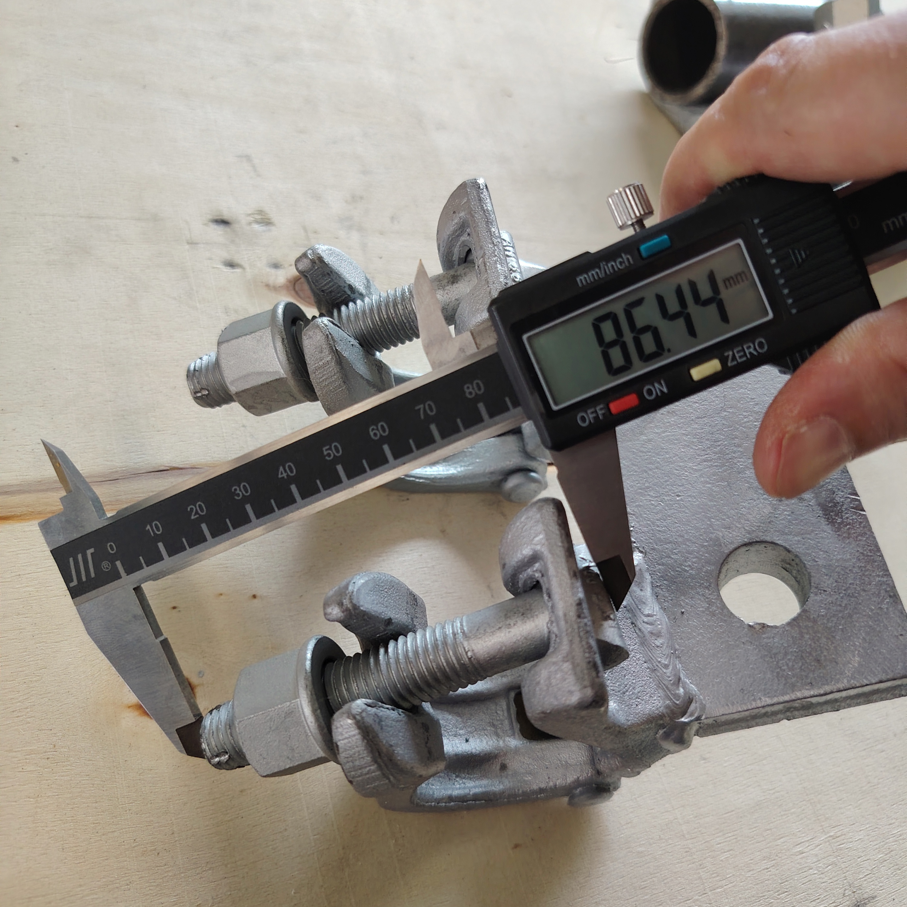 Bespoke Kẹp gi&agrave;n gi&aacute;o h&igrave;nh đặc biệt Đế 