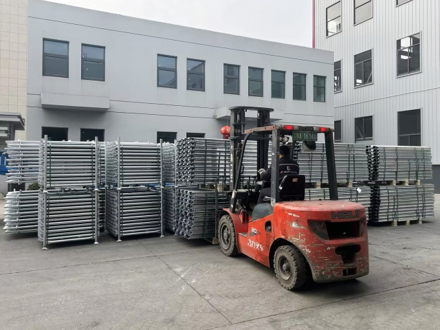 Giao hệ thống gi&agrave;n gi&aacute;o Ringlock