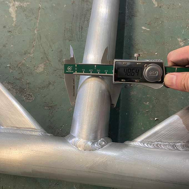 Giàn nhôm transom