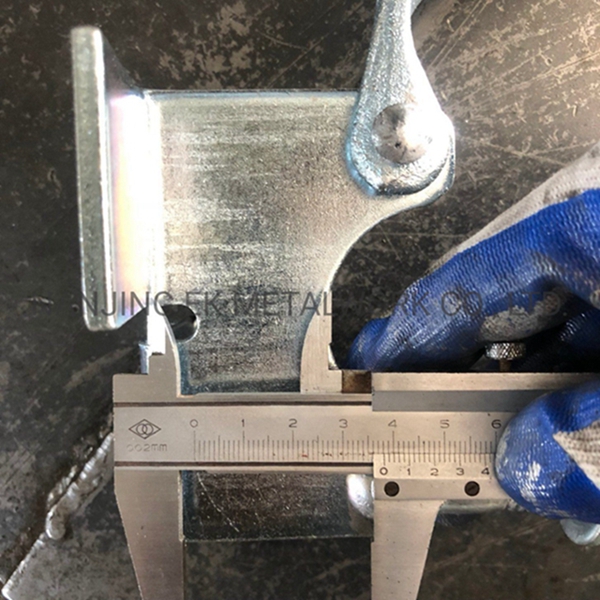 Ban kiểm tra khớp nối giữ lại 