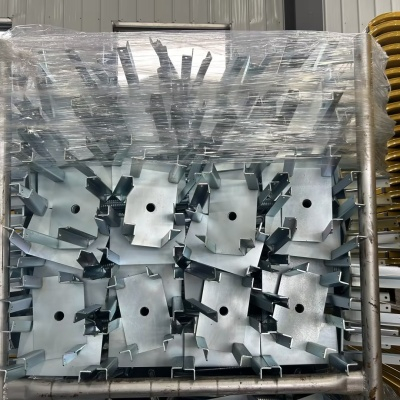 Gi&agrave;n gi&aacute;o đầu chữ U c&oacute; thể điều chỉnh