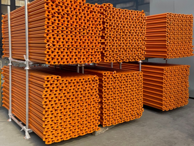 Sơn sổ c&aacute;i gi&agrave;n gi&aacute;o được sơn