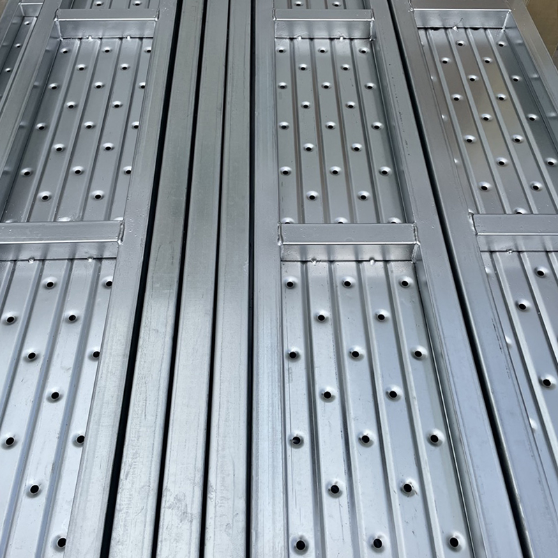 ván đi bộ giàn giáo