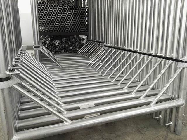 Khung 10