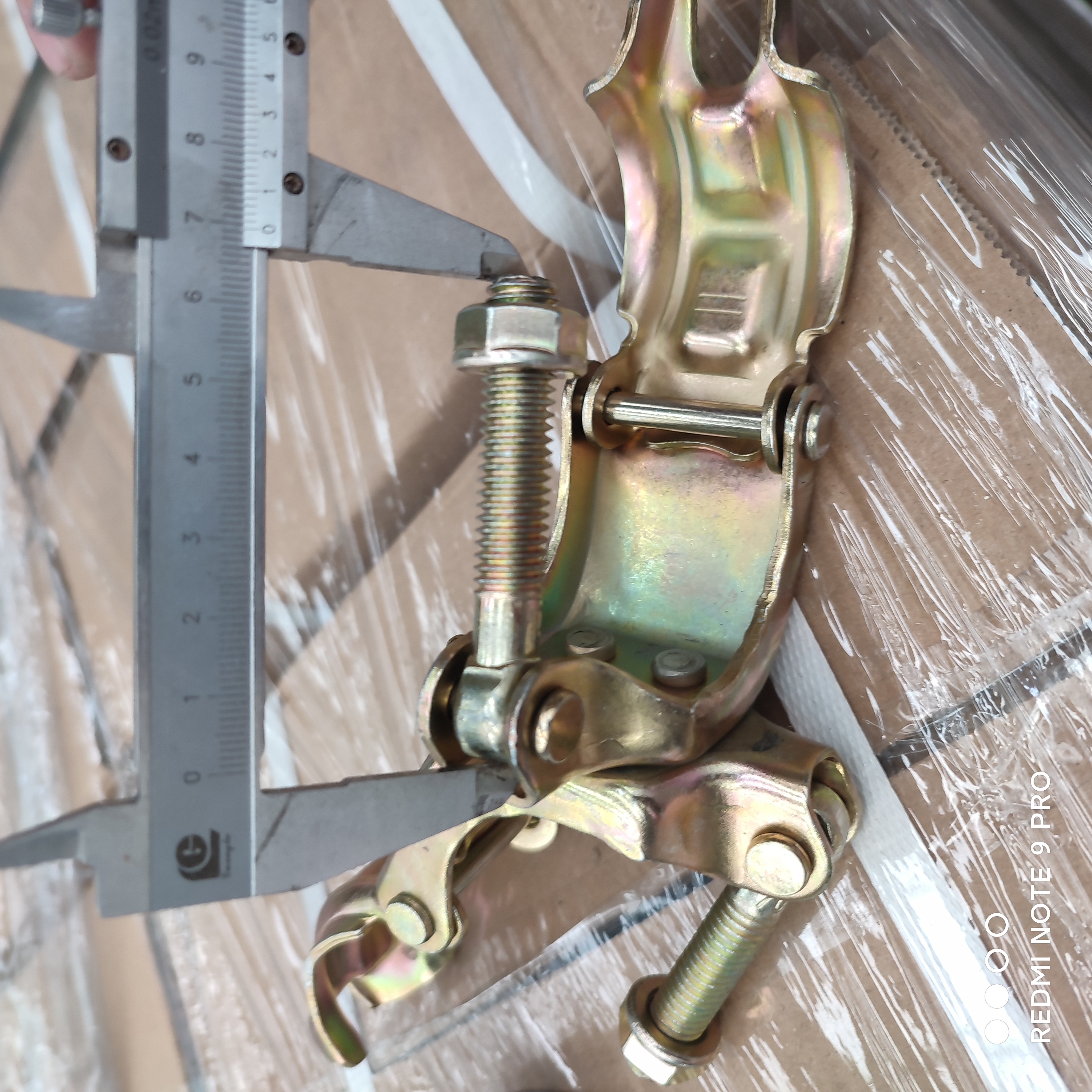 &eacute;p xoay khớp nối 