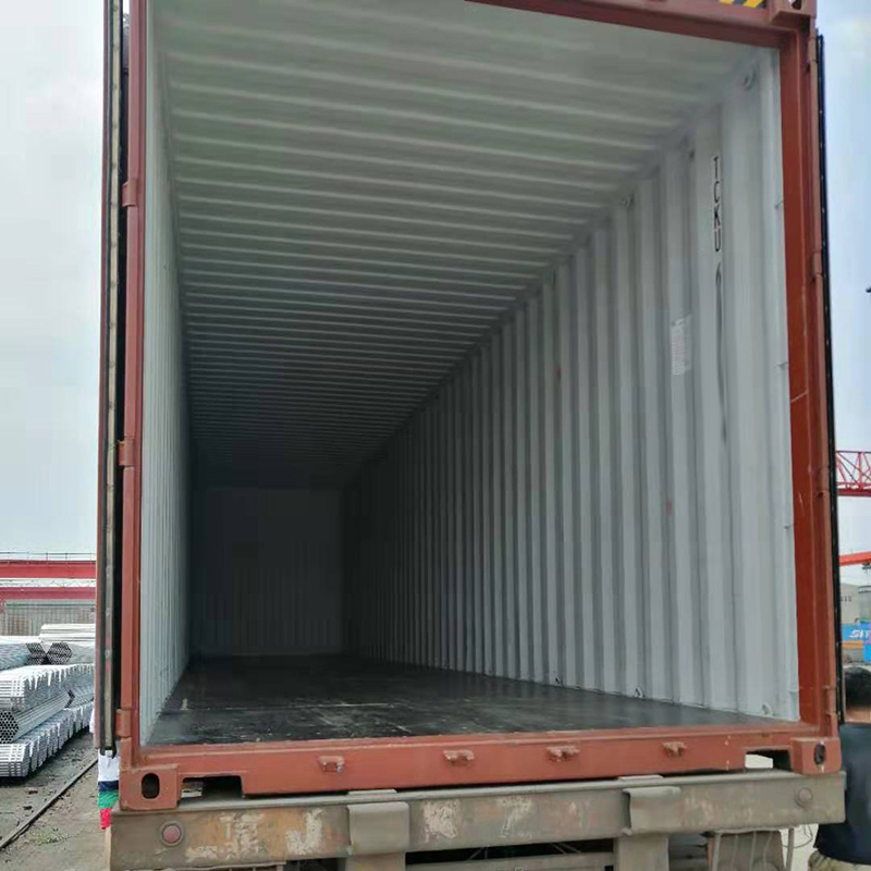 Giàn giáo Đang tải ống dẫn 