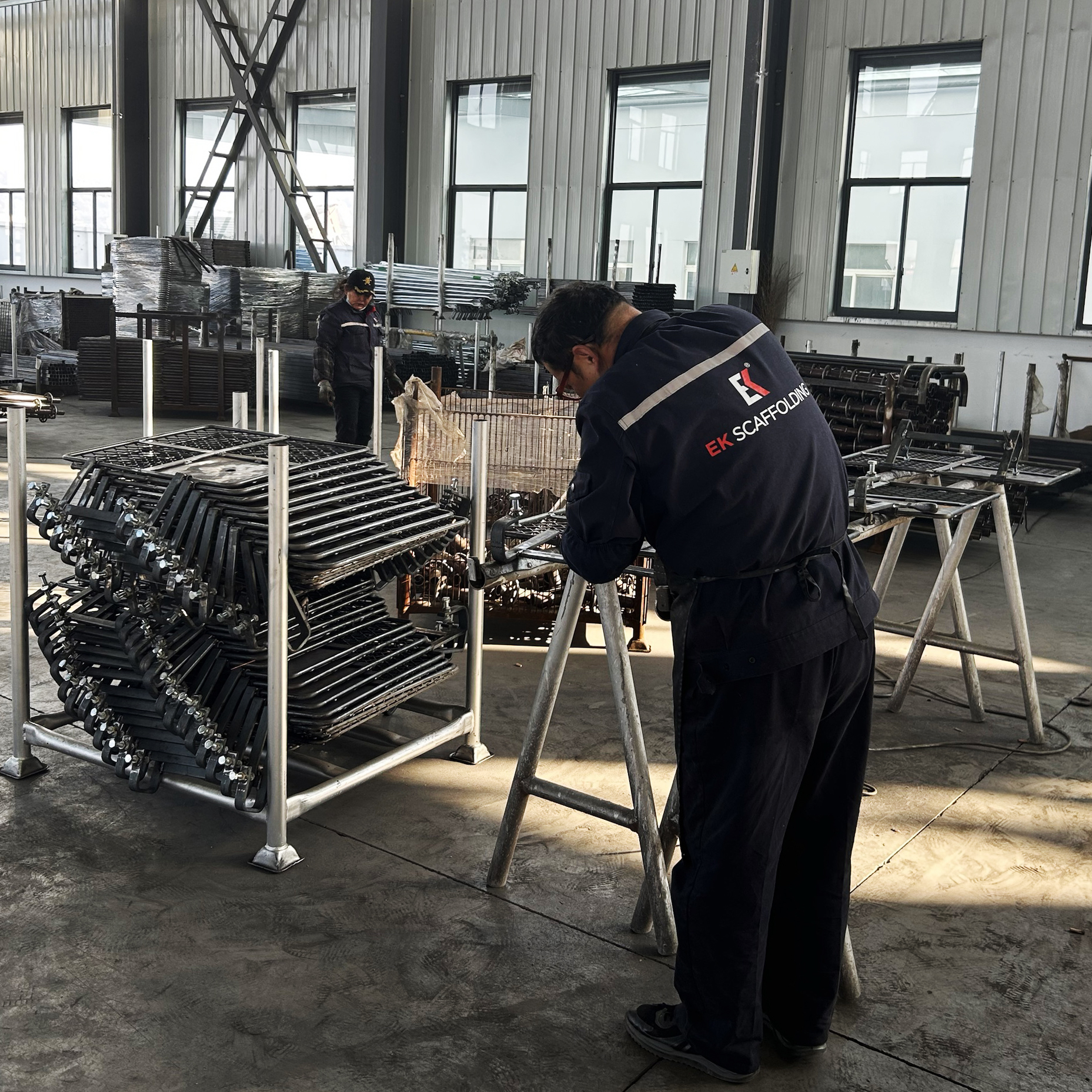 Cửa bẫy giàn giáo