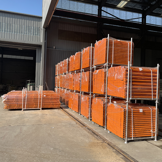 C&acirc;y ngang gi&agrave;n gi&aacute;o Cuplock