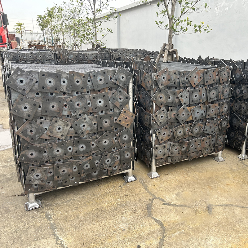 H&agrave;ng tồn kho Jack cơ sở đen 