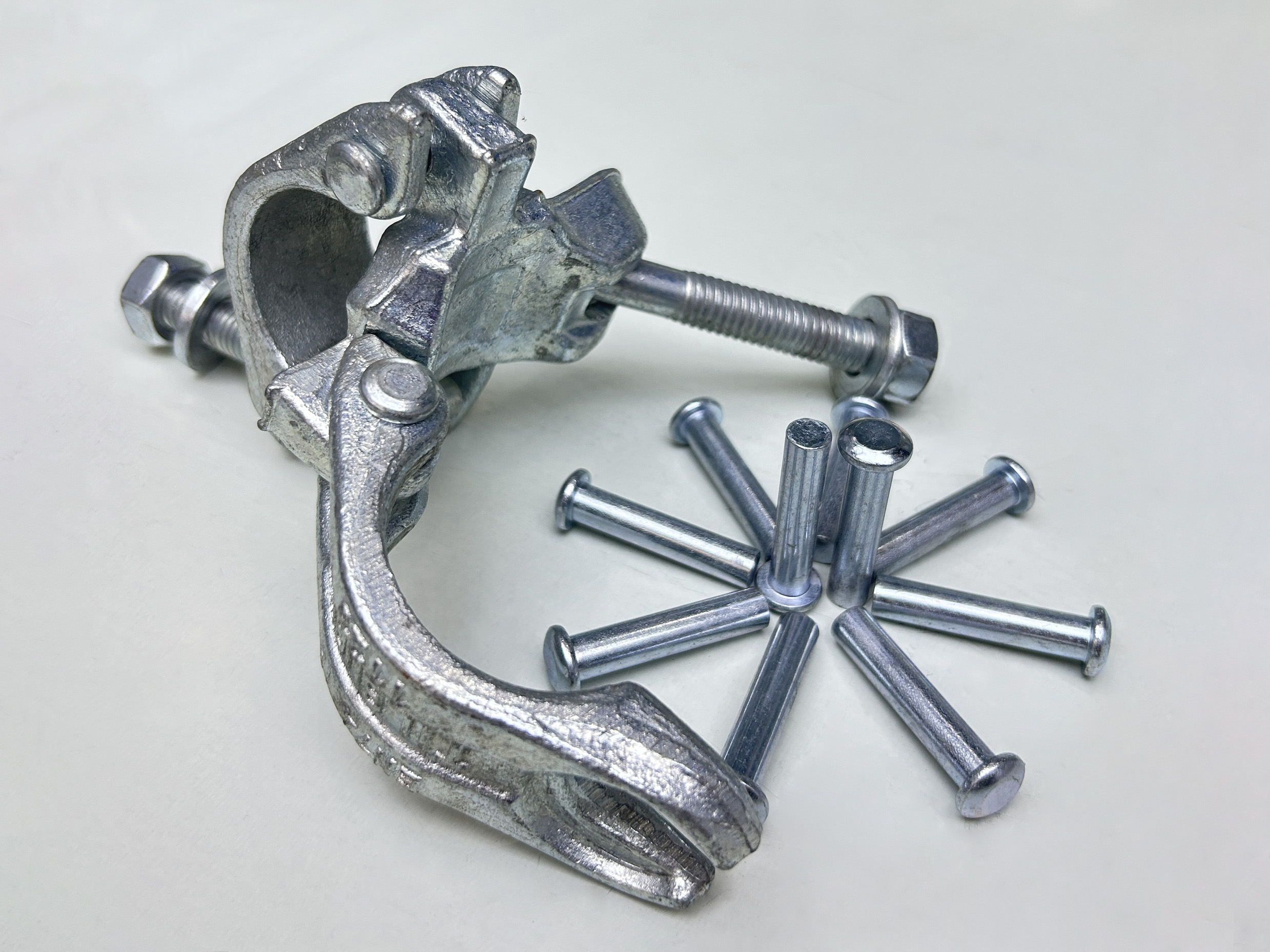 Đinh t&aacute;n đế khớp nối đ&ocirc;i