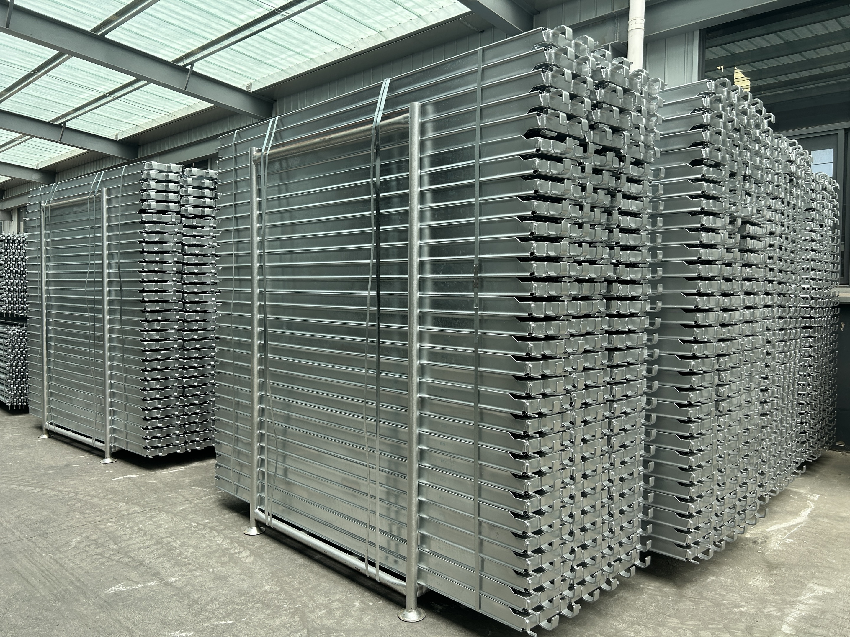 Ván móc giàn giáo để bán