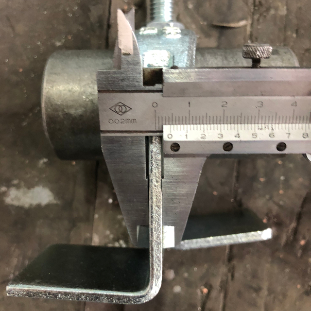 bảng giữ lại khớp nối