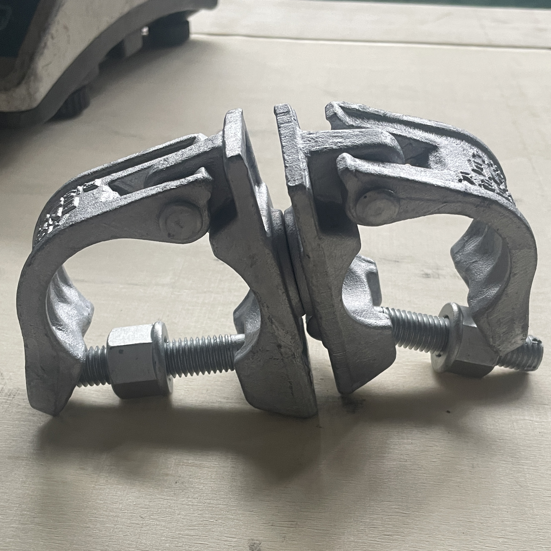 Khớp nối xoay KV 49 X 49 Kẹp giàn giáo hình đặc biệt