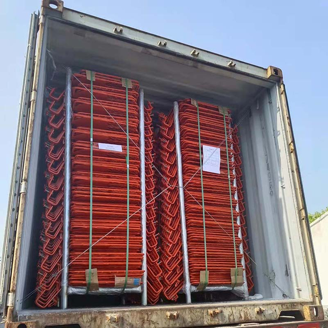 Cổng giàn giáo và tải bẫy