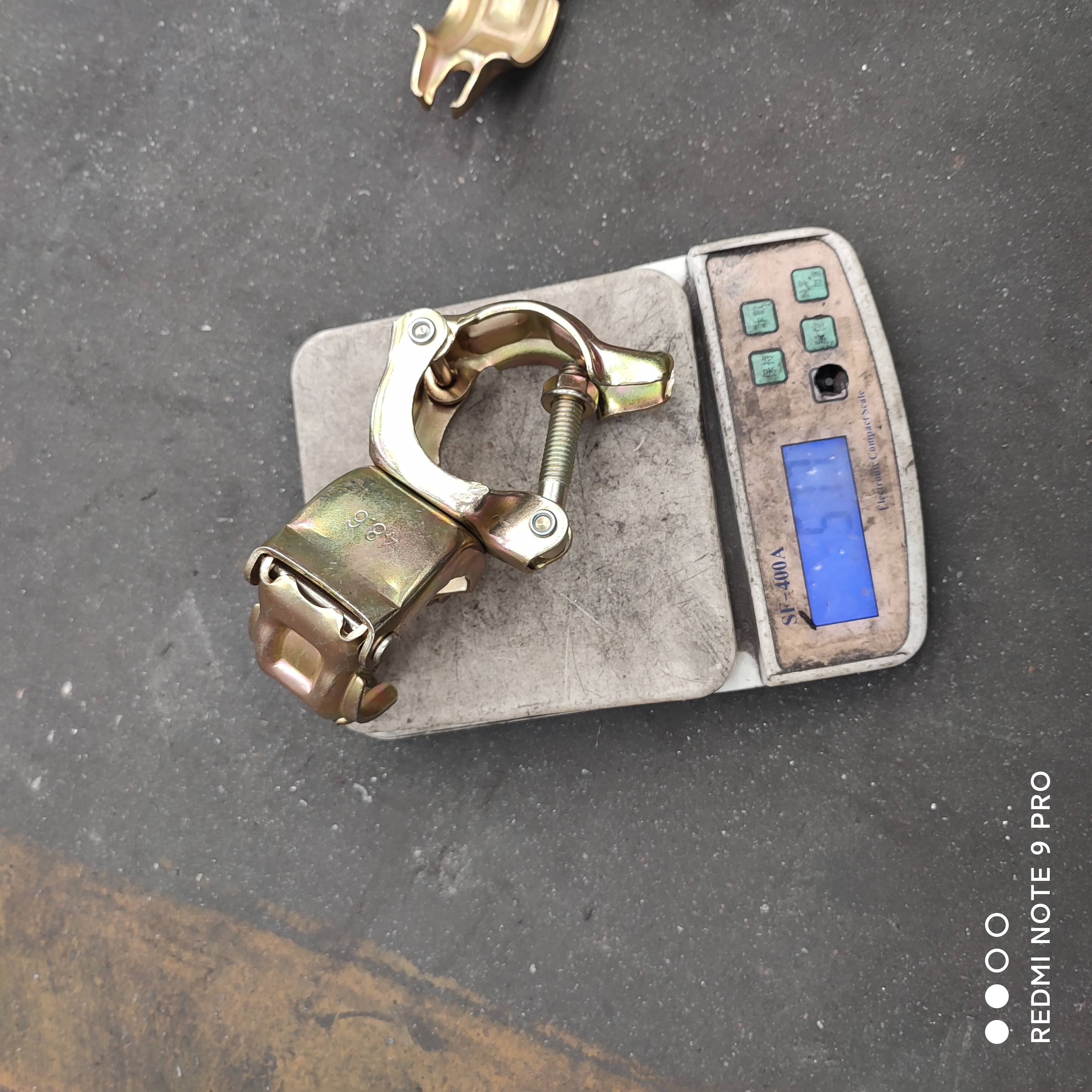 khớp nối &eacute;p 