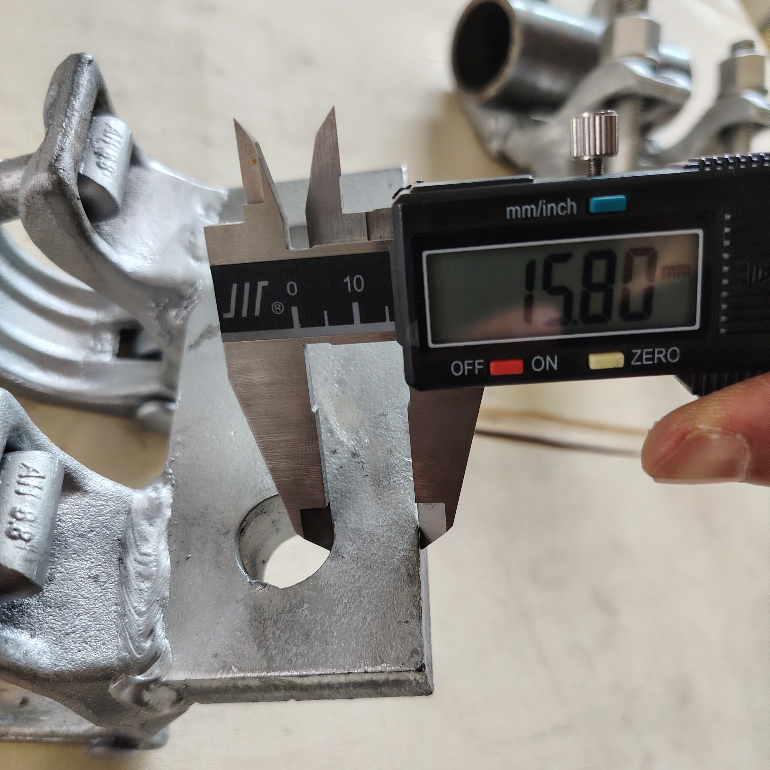 Đế Bespoke Kẹp gi&agrave;n gi&aacute;o h&igrave;nh đặc biệt Đế 