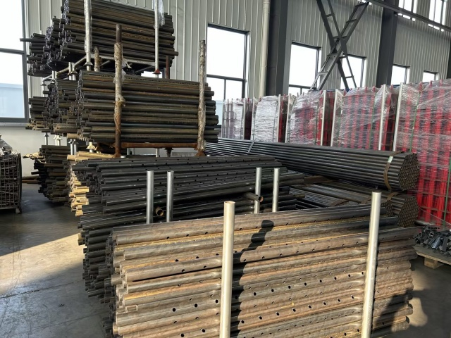 gi&agrave;n gi&aacute;o chống ống b&ecirc;n trong