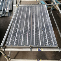 Bảng đi bộ bằng ván giàn giáo mạ kẽm với móc