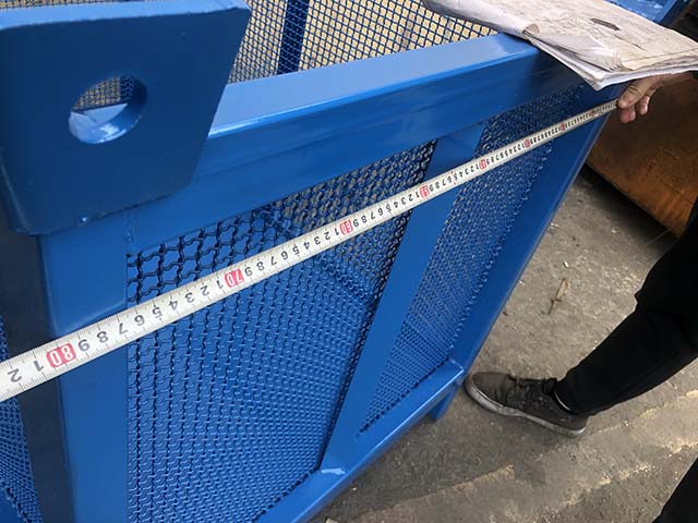 Pallet thép 08