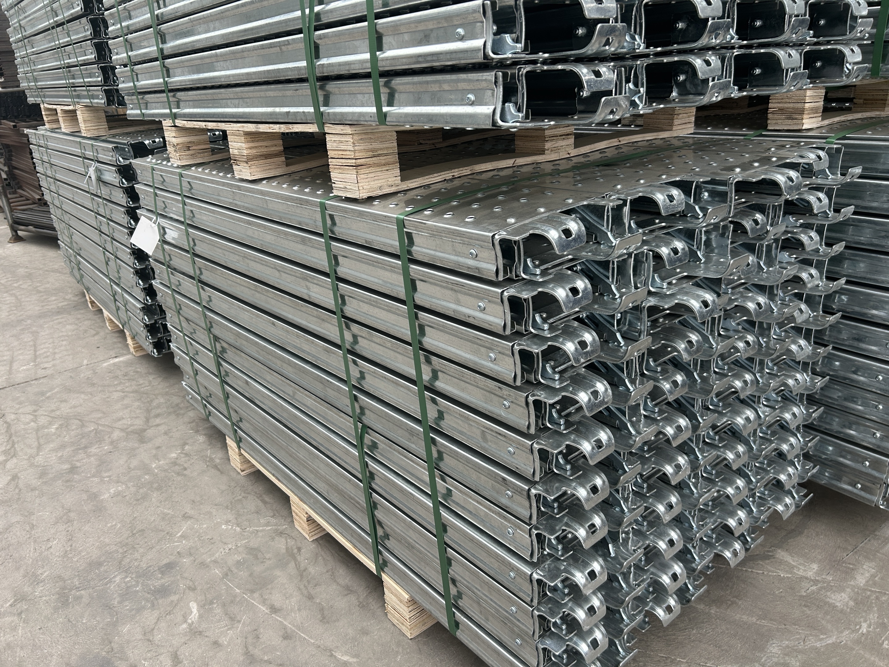 gi&agrave;n gi&aacute;o c&oacute; m&oacute;c V&aacute;n 