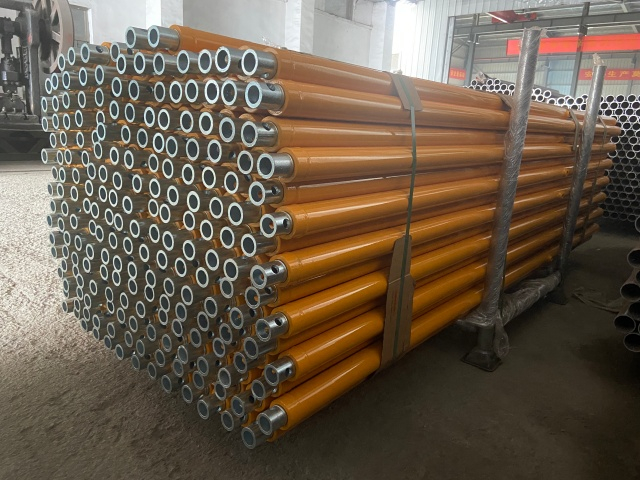 Đạo cụ ch&iacute;nh thức
