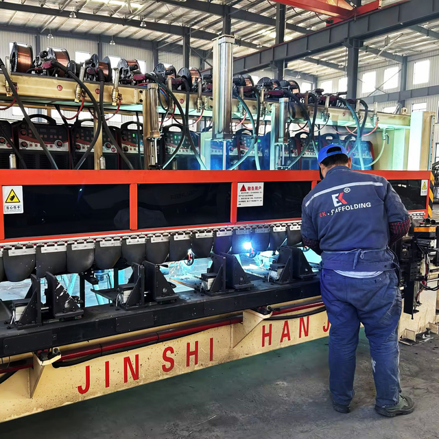 Ringlock giàn giáo hàn1