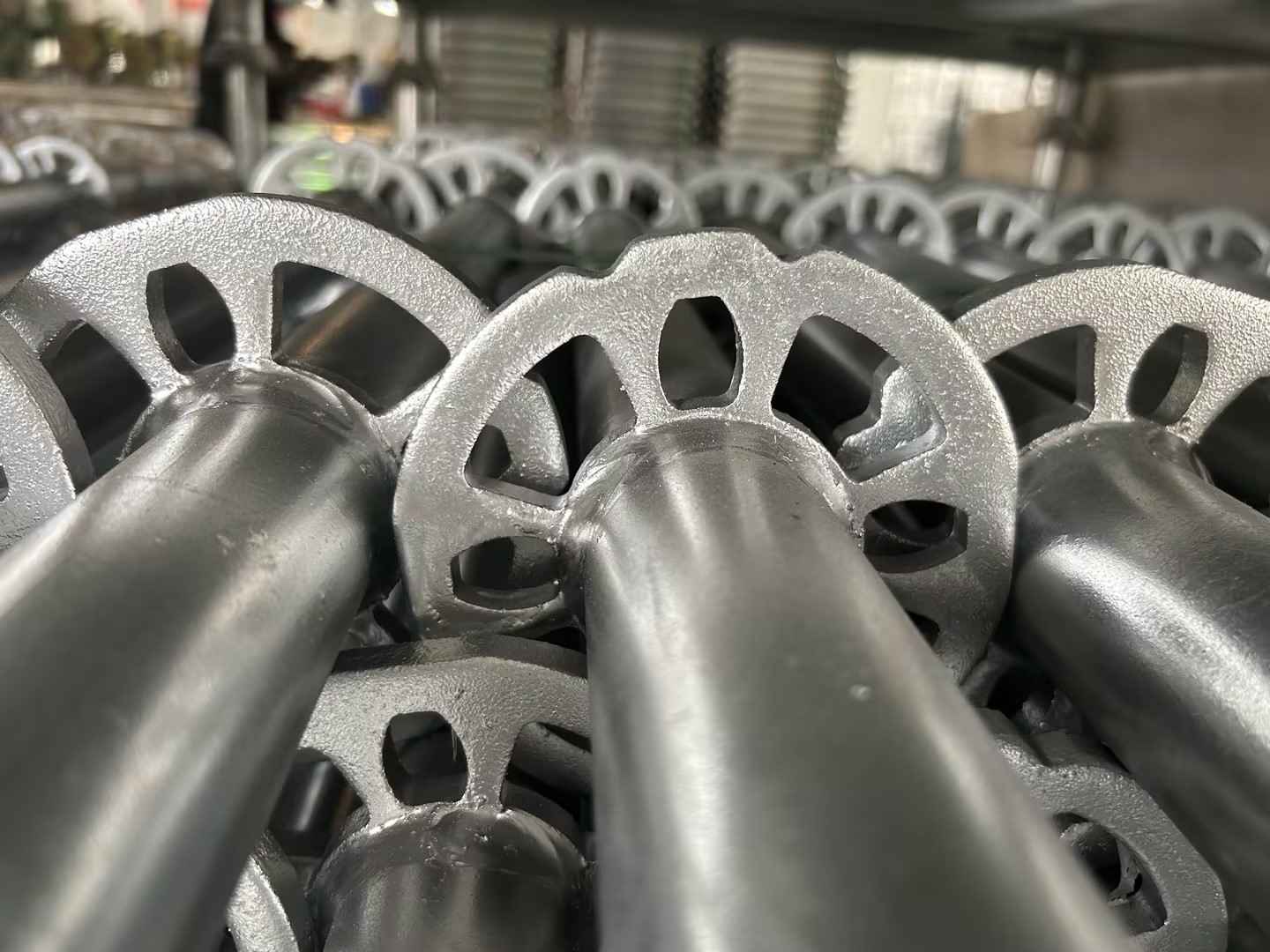 Ringlock giàn giáo dọc