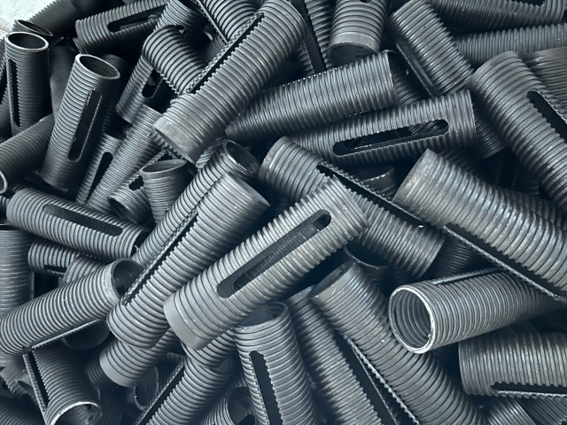 ống th&eacute;p chống đỡ b&ecirc;n ngo&agrave;i