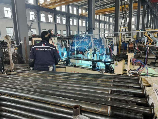 hàn đạo cụ thép nặng