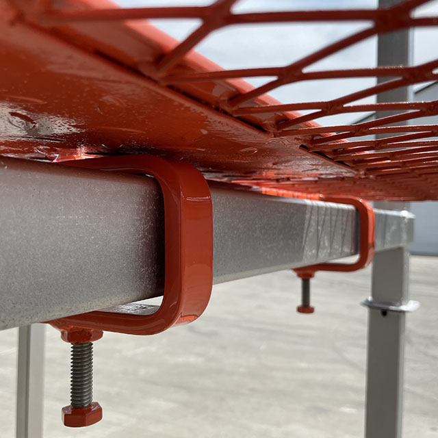 Cổng gi&agrave;n gi&aacute;o 